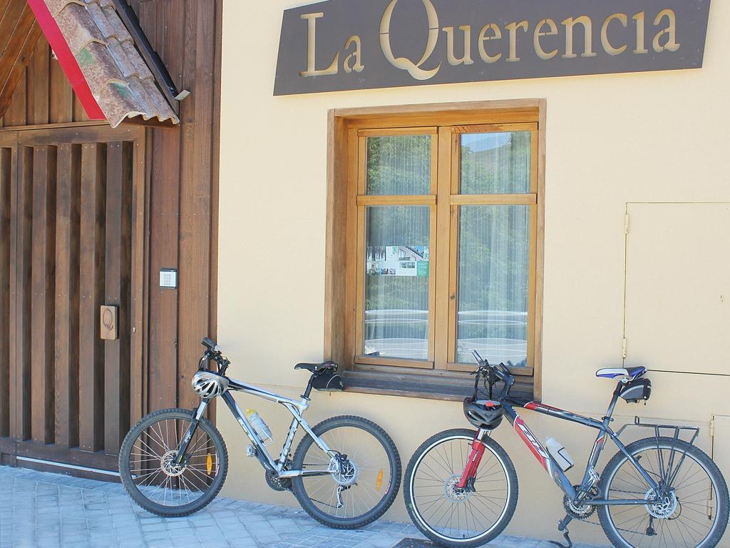 La Querencia De Valsain Guest House La Pradera de Navalhorno Bagian luar foto